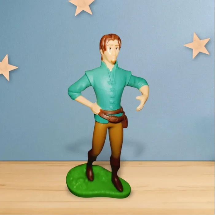 Très belle figurine Flynn rider