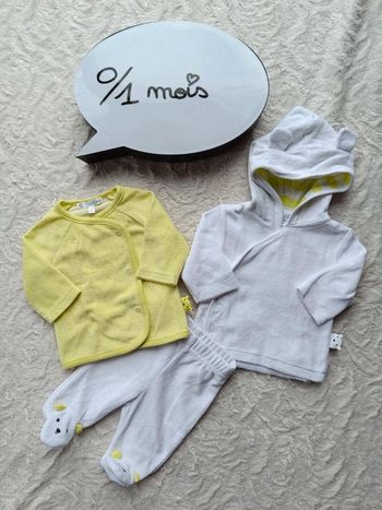 Ensemble (pyjama velours 2 pièces avec pieds 0mois/gilet velours avec capuche 1mois) Ours Kitchoun