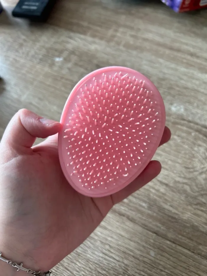 Brosse à cheveux - photo numéro 3