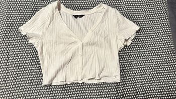 T-shirt blanc à boutons