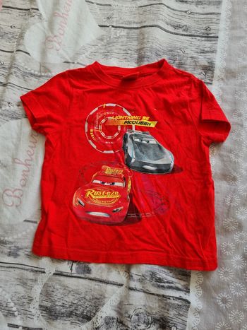 Tee-shirt cars