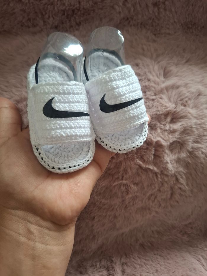 Lot chaussures bébé