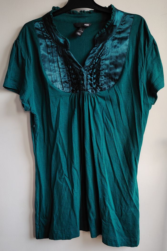 Haut vert satiné – H&M