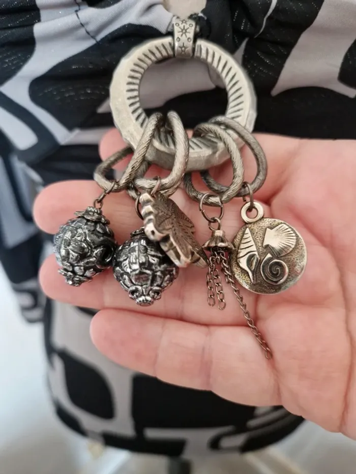 Tres jolie haut bijoux - photo numéro 2