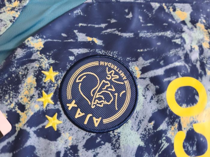 Maillot de foot de Ajax - photo numéro 4