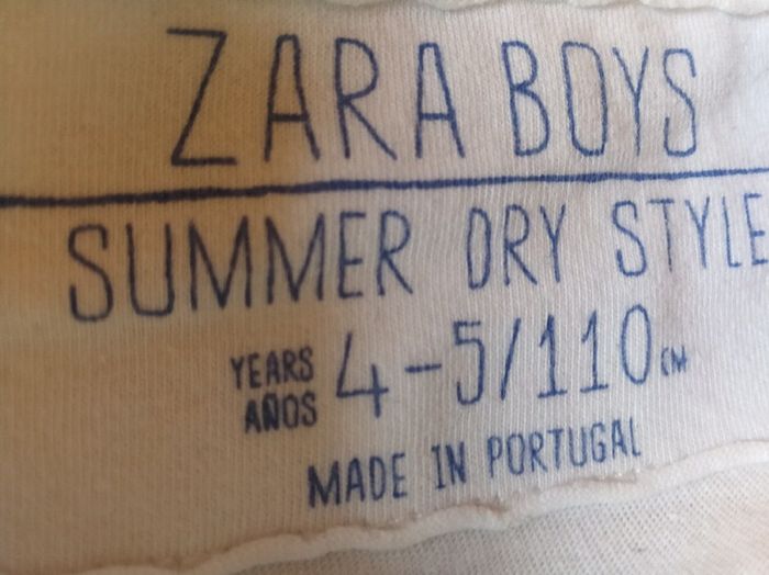 T shirt 4/5 ans Zara - photo numéro 2