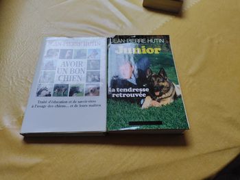 2 livres de Jean-Pierre hutin