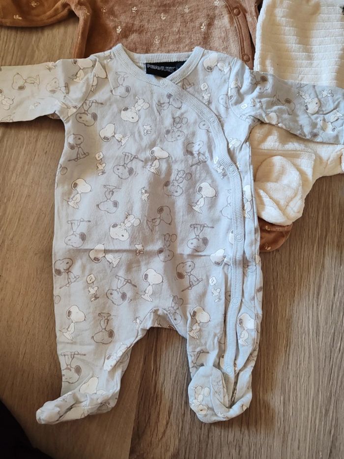 Lot de 4 pyjamas été  divers - 1M - photo numéro 3