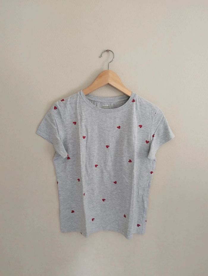 Tee shirt