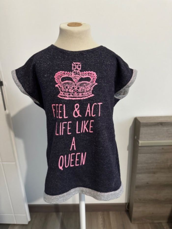 Pull fille T 12 ans