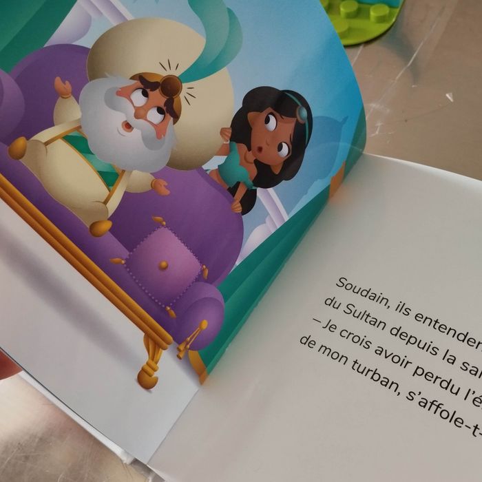 Livre enfant Disney baby mes premières histoires Abu - photo numéro 3