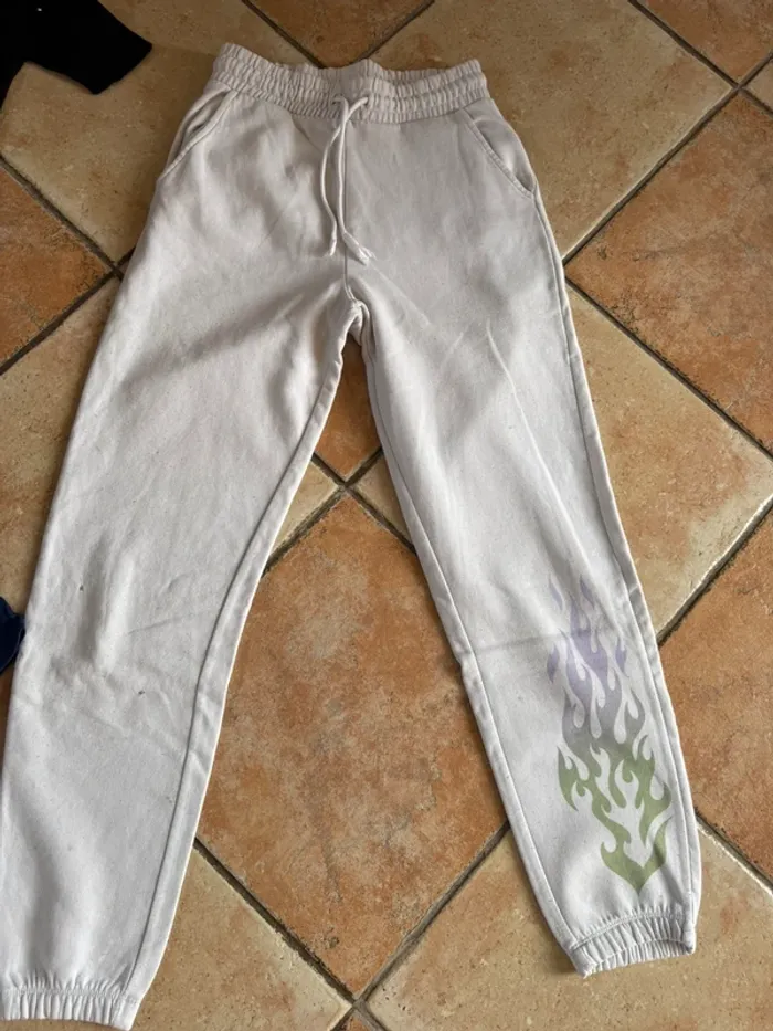 Lot 8 vêtements diversifiés taille xs/s Jennyfer - photo numéro 3