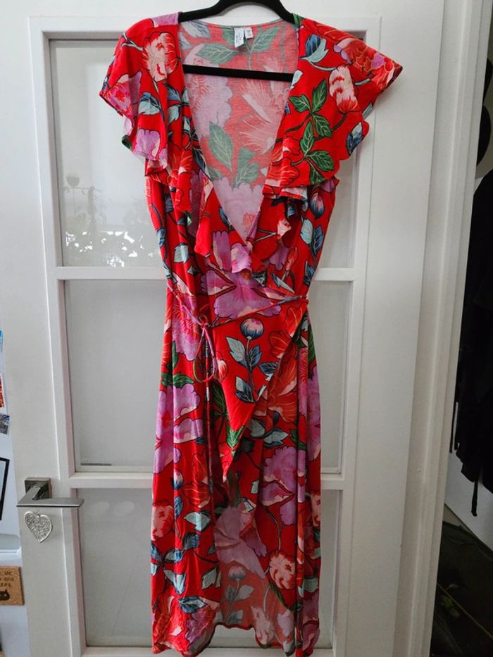 Robe longue portefeuille fleurie rouge & Other Stories - photo numéro 2