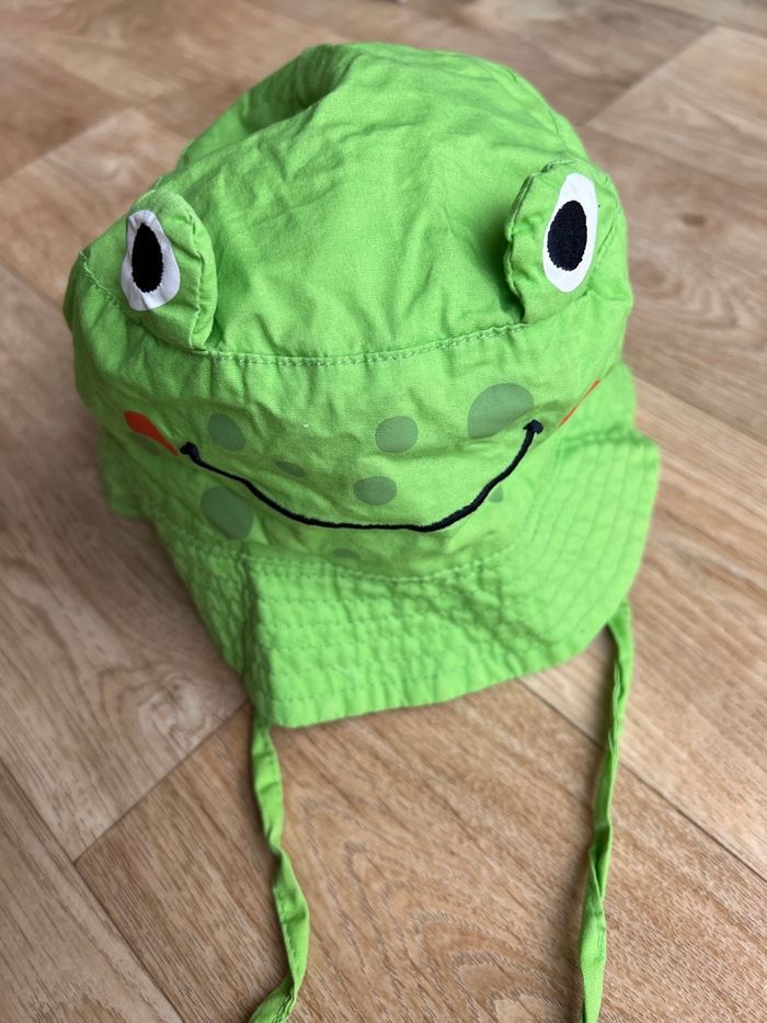 Très joli chapeau vert DPAM vert bébé garçon 1-2 ans - photo numéro 1