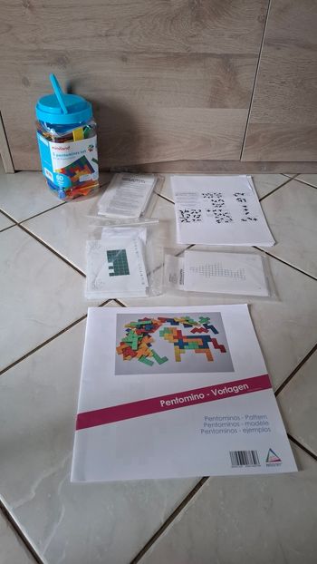 Pentomines et modèle