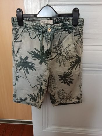 Bermuda Zara kaki clair et kaki foncé