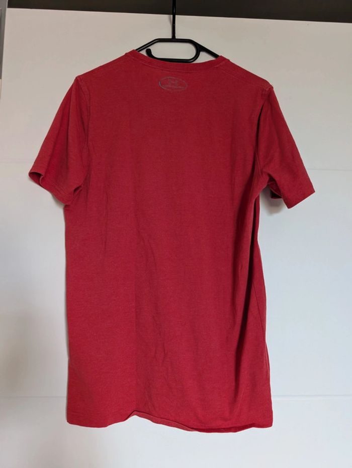 T shirt rouge homme under armour taille xs - photo numéro 3