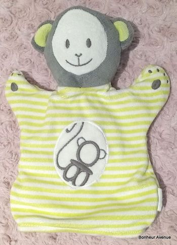 Doudou peluche singe marionnette à main de marque Obaïbi