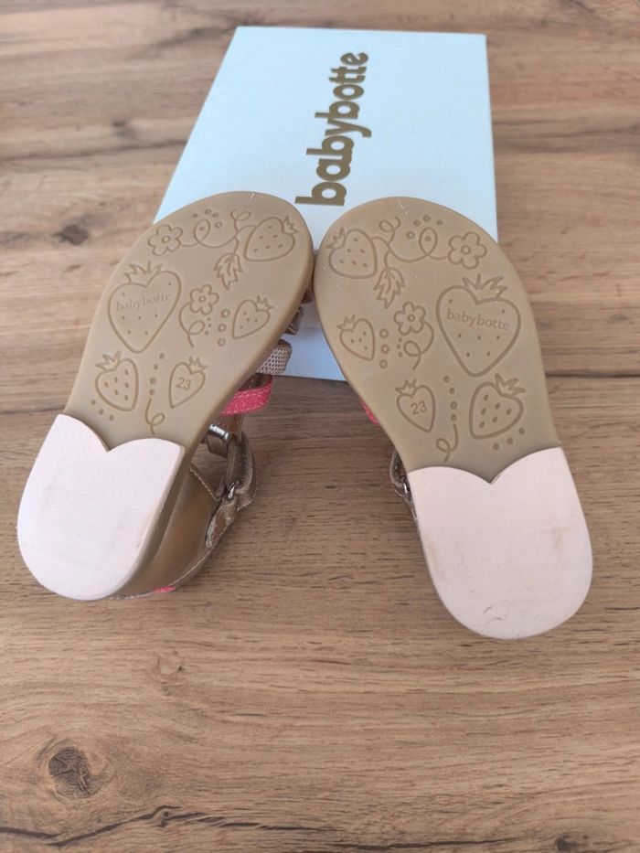 Sandales fille neuves Babybotte modèle Teriyaki Taille 23 - photo numéro 5