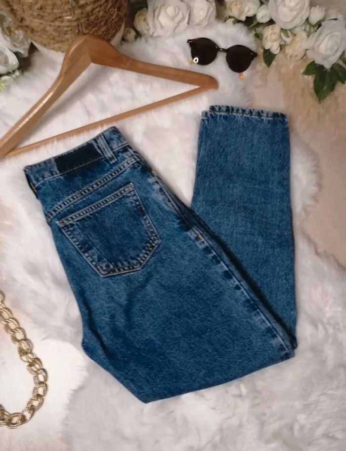 Jeans taille haute boyfriend Mom taille 34 Mango