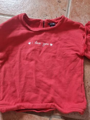 Pull rouge bébé fille