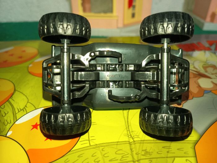 Monster truck vert Ho twheels. - photo numéro 6