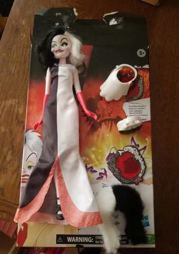 Villains cruella d'enfer