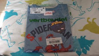 Tshirt neuf Spiderman 10 ans