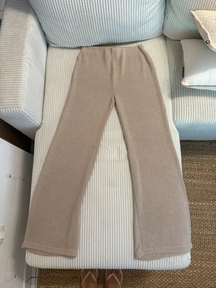 Pantalon Mango beige