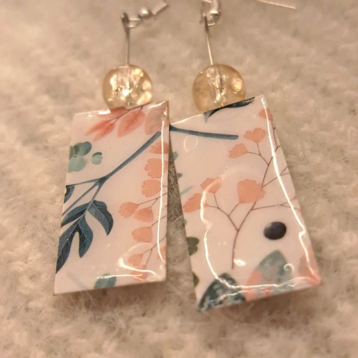 Boucles d'oreilles pendante rectangulaire légère multicolore - photo numéro 9