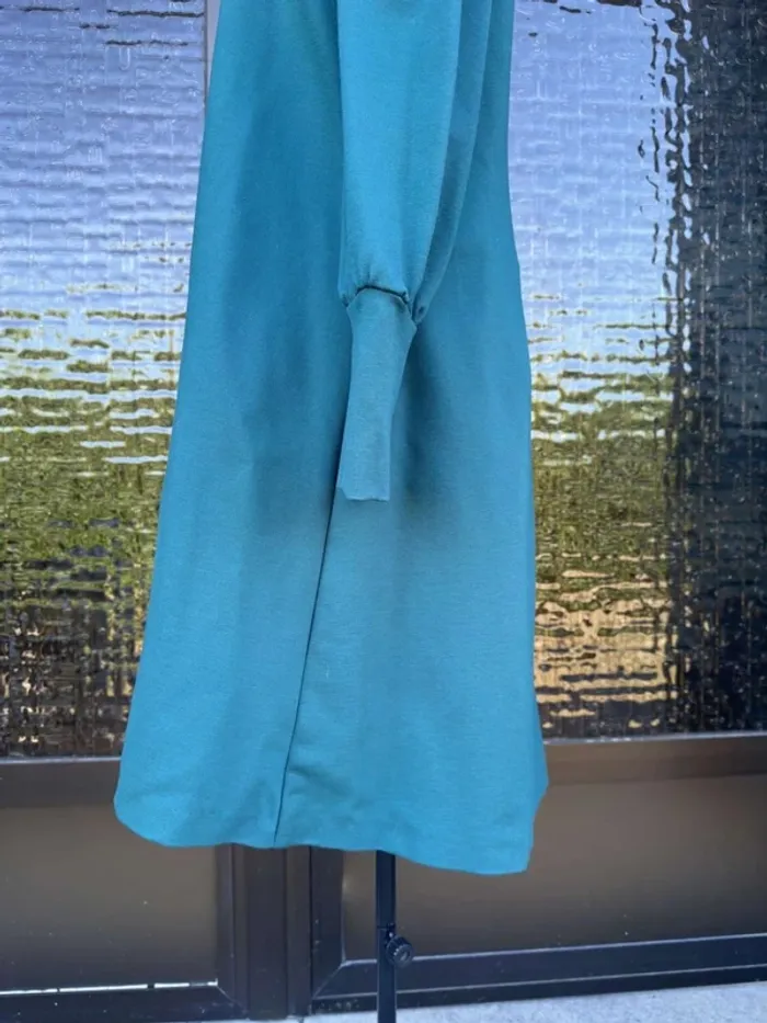 Robe Bleu-Verte Manches Longues Bouffantes - photo numéro 11