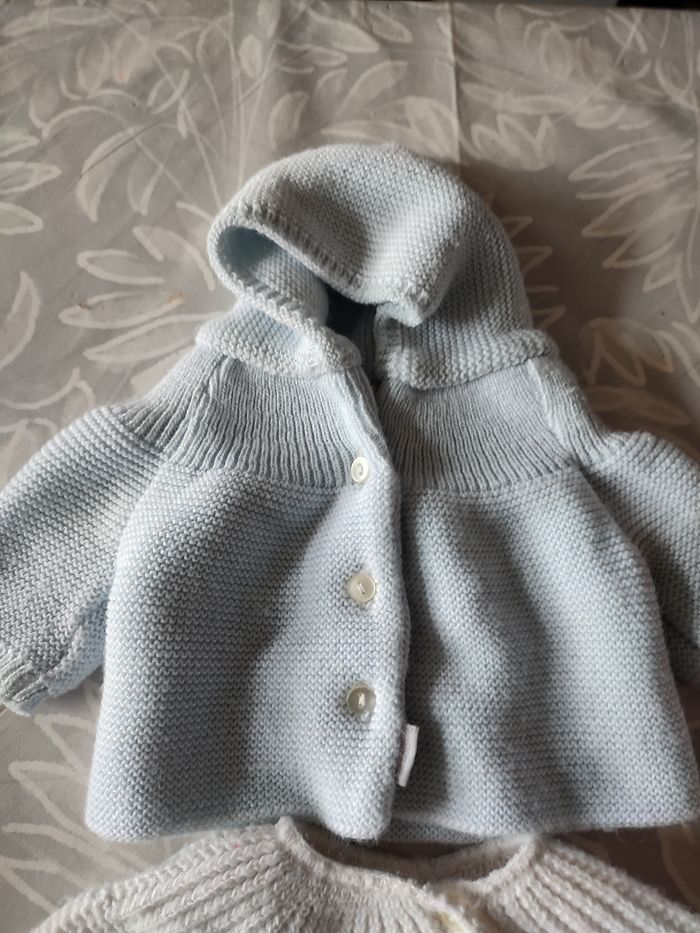 Gilet bébé 1 mois - photo numéro 3