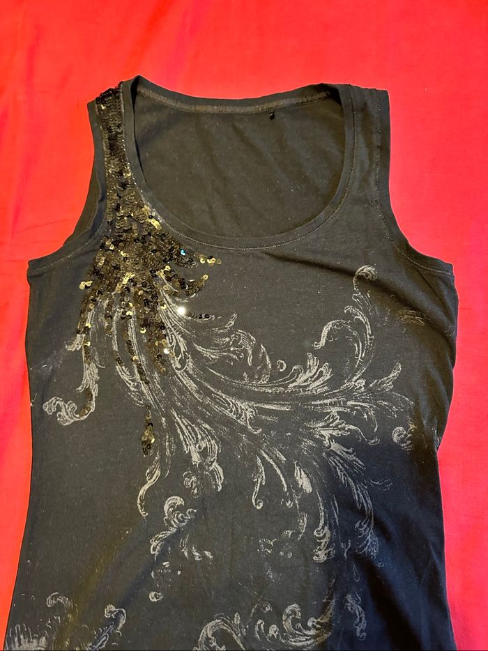 T shirt noir femme avec sequins - photo numéro 2