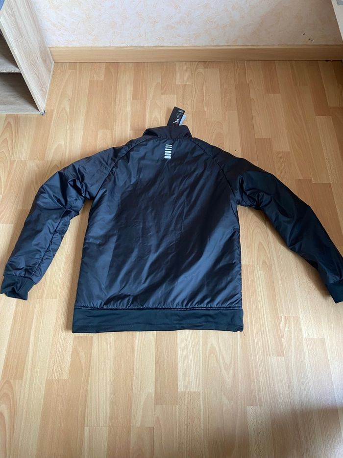 Veste Under Armour coupe - photo numéro 2