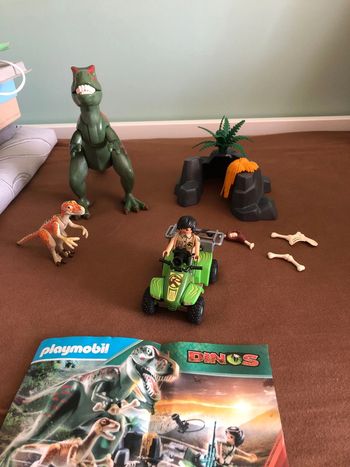 Playmobil dino