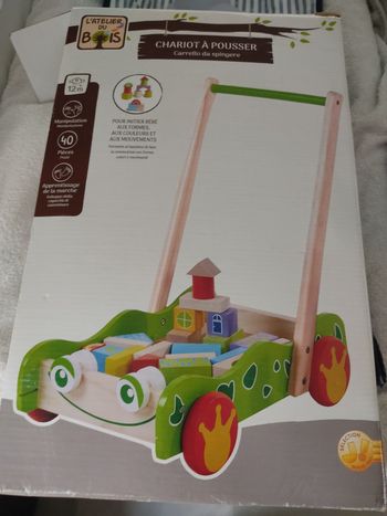 Chariot de marche à pousser