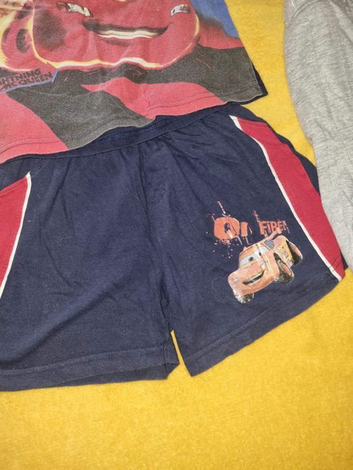 Tee shirt et short cars - photo numéro 3