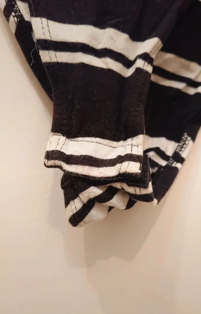 Body rayé noir et blanc - photo numéro 3