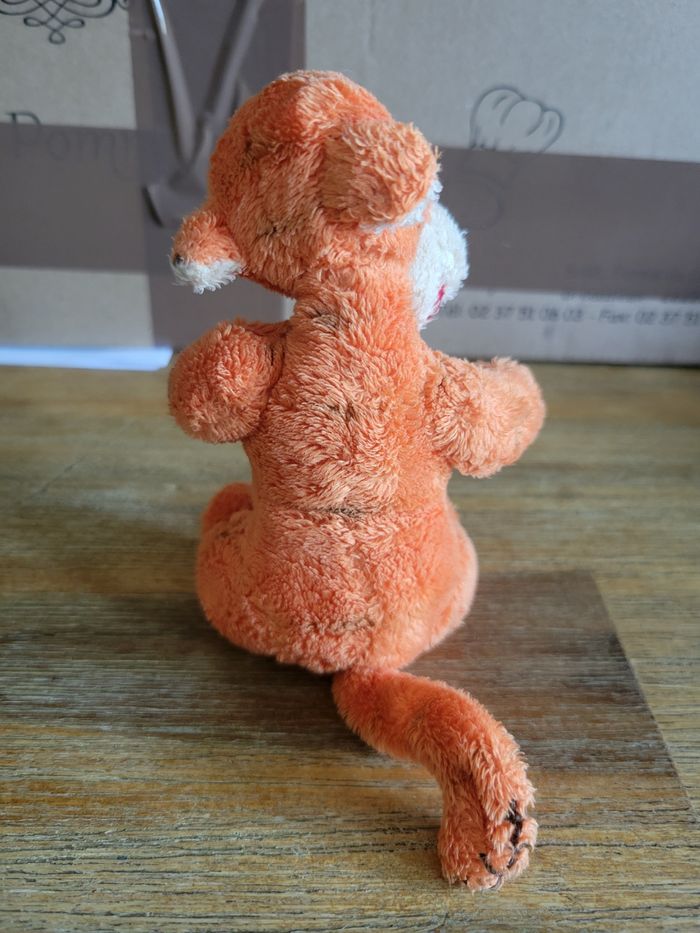 Peluche Disney Tigrou - photo numéro 2