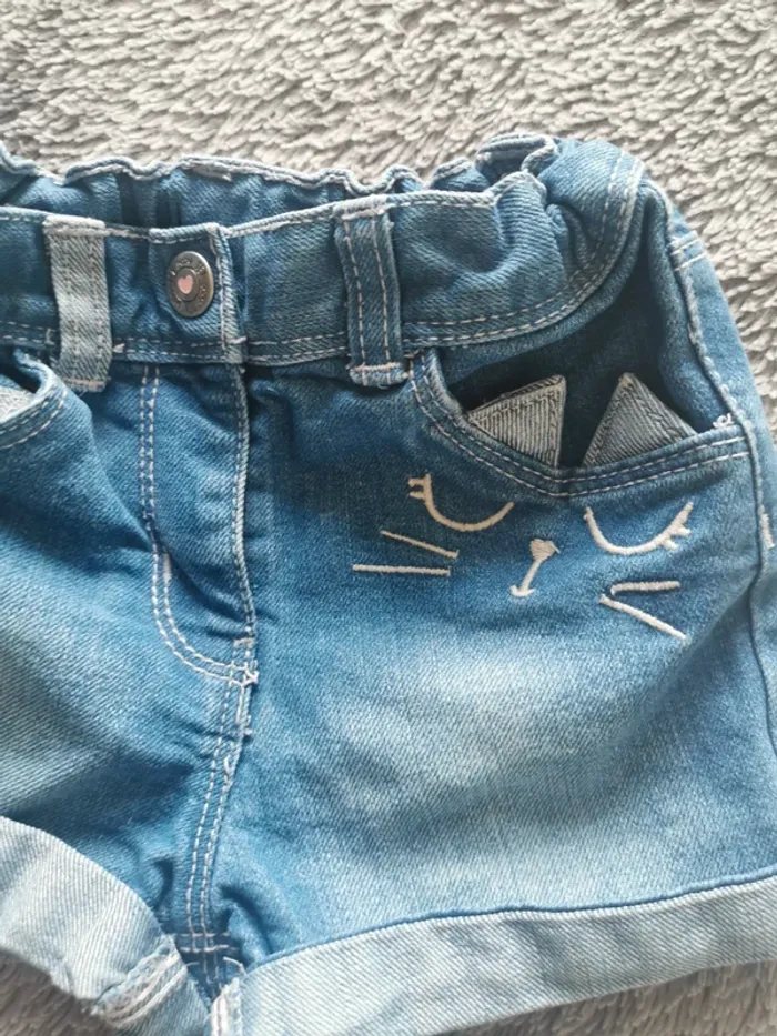Short en jean Tex 12 mois - photo numéro 2