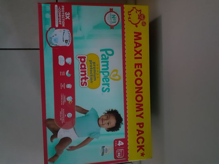 Carton couches pampers pants prenium protection