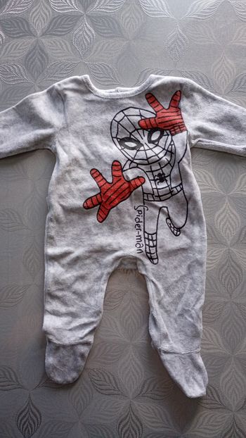 Pyjama spiderman taille 3 mois