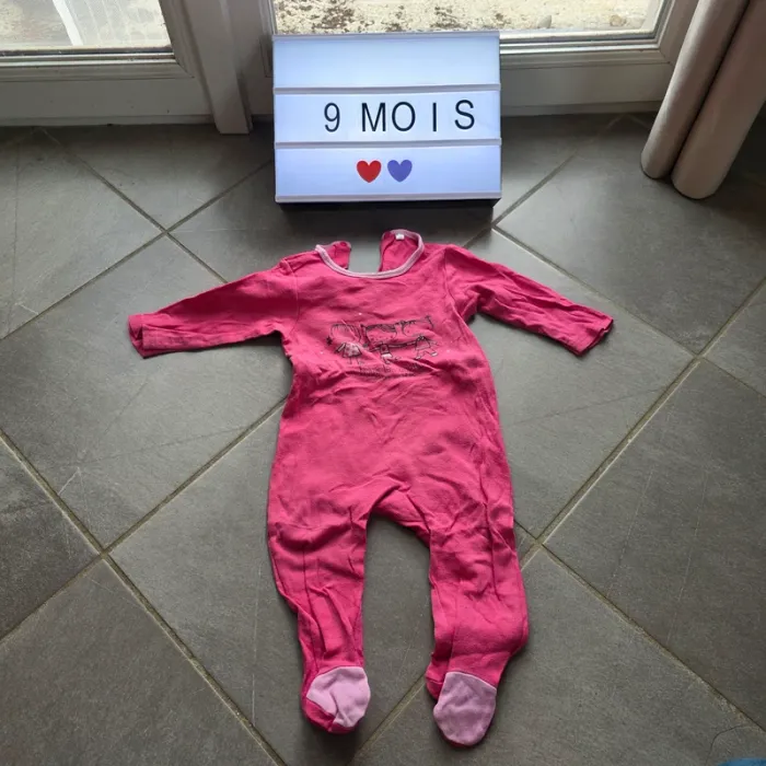 Lot vêtements 9 et 12 mois - photo numéro 11