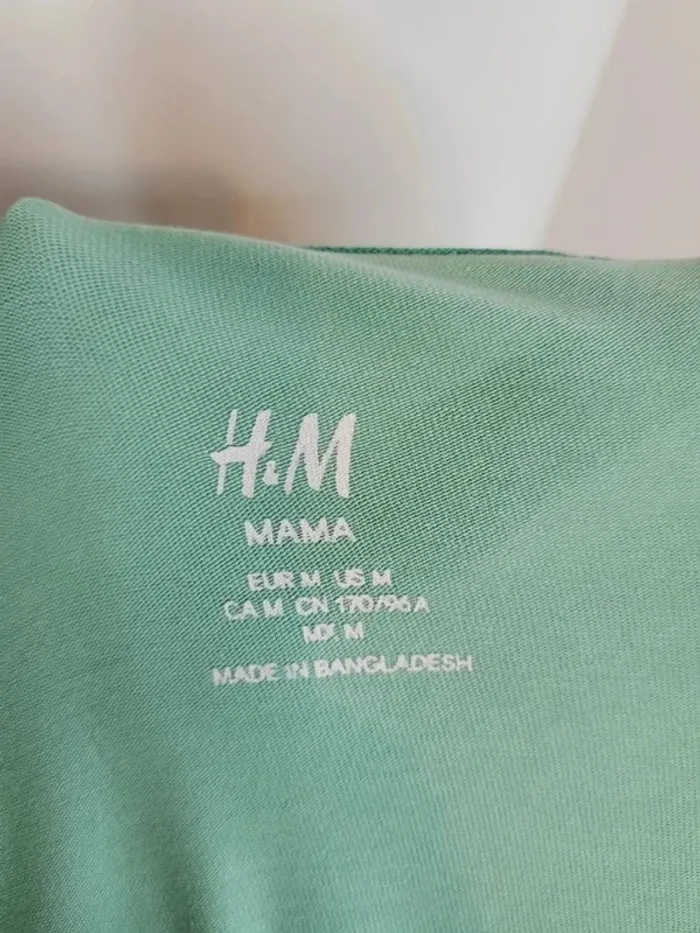 Joli T-shirt H&M Mama M (38) - photo numéro 3