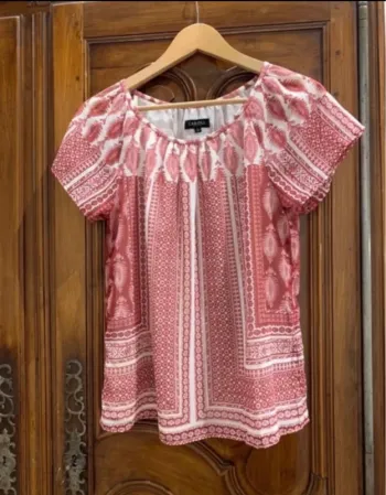 Superbe Blouse Caroll neuve 🌸 38 M