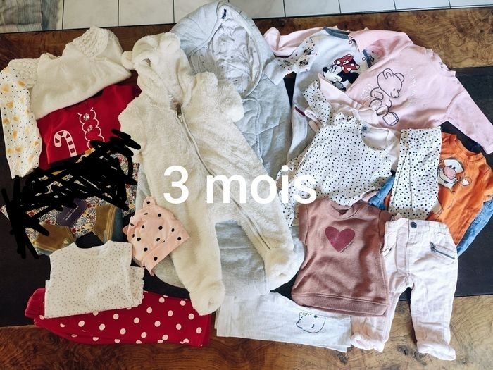 Lot vêtements bébé fille 3 mois