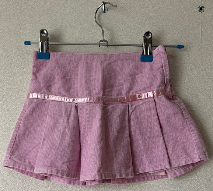 jupe plissée imprimé chevron rose taille 2 ans - photo numéro 1