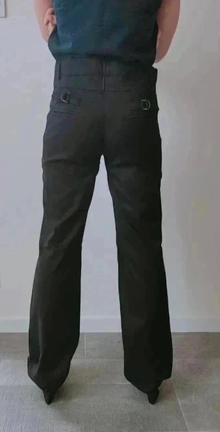 25 € Pantalon flare noir Elle taille 36