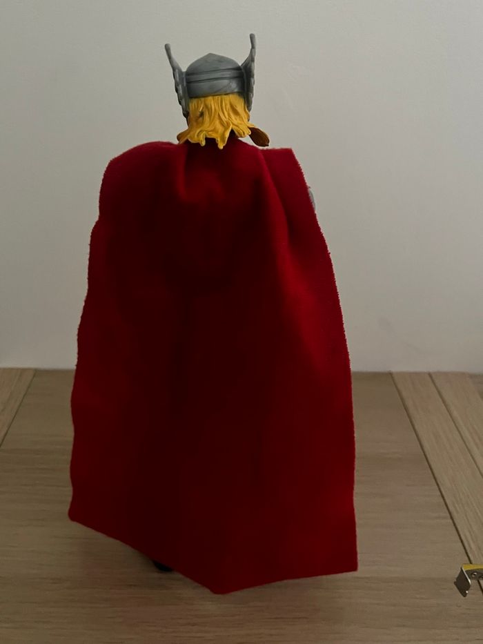 Figurine Thor - photo numéro 3