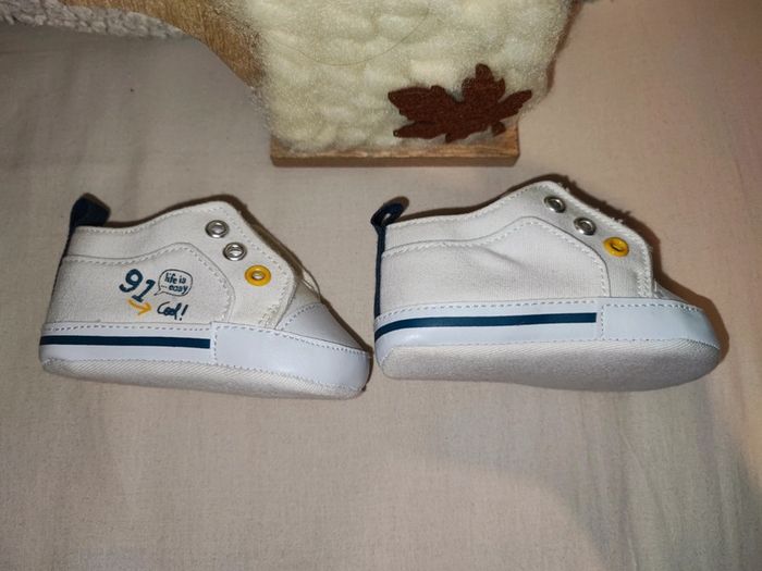 Chaussures bébé - photo numéro 2